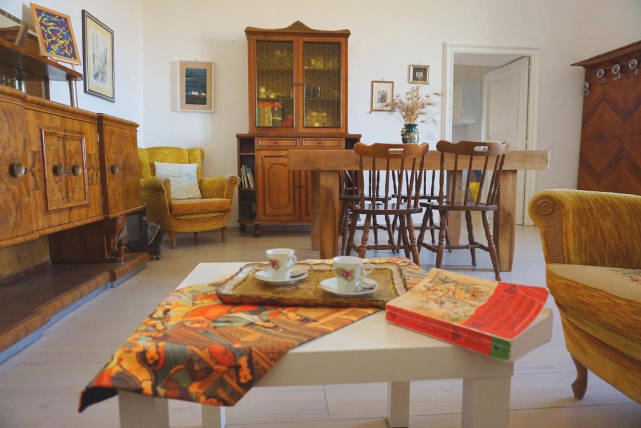 Nomadi Sedentari - Irsina Apartment ภายนอก รูปภาพ