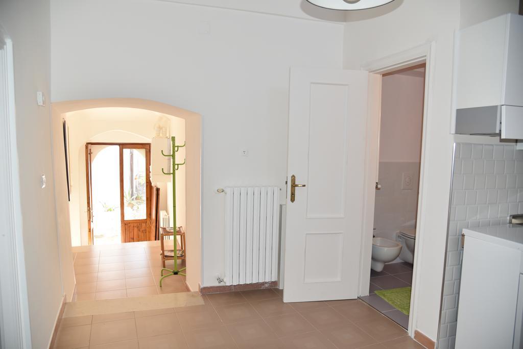 Nomadi Sedentari - Irsina Apartment ภายนอก รูปภาพ