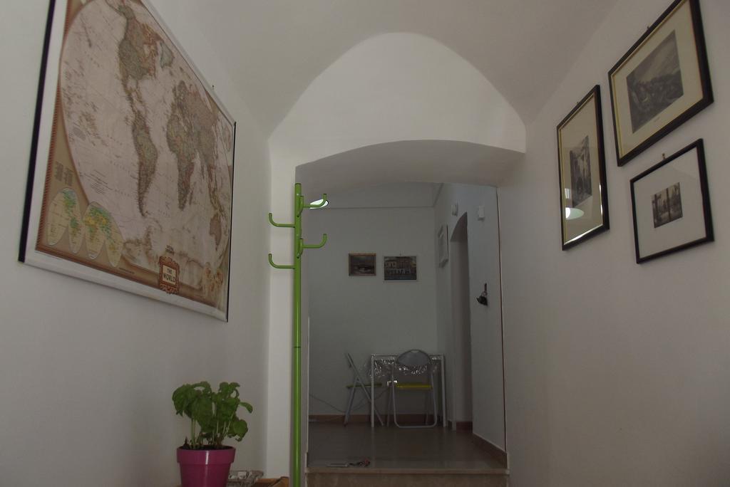 Nomadi Sedentari - Irsina Apartment ภายนอก รูปภาพ