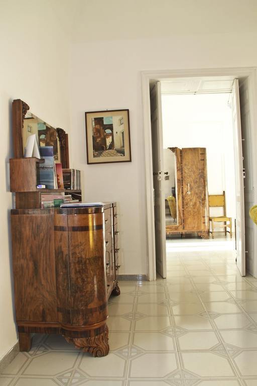 Nomadi Sedentari - Irsina Apartment ภายนอก รูปภาพ