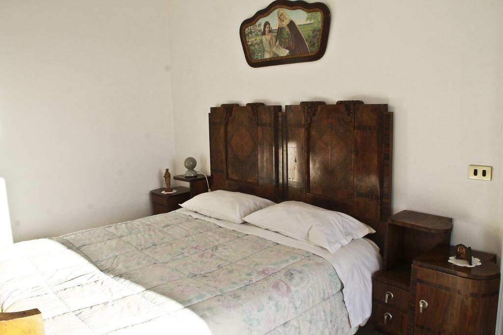 Nomadi Sedentari - Irsina Apartment ภายนอก รูปภาพ